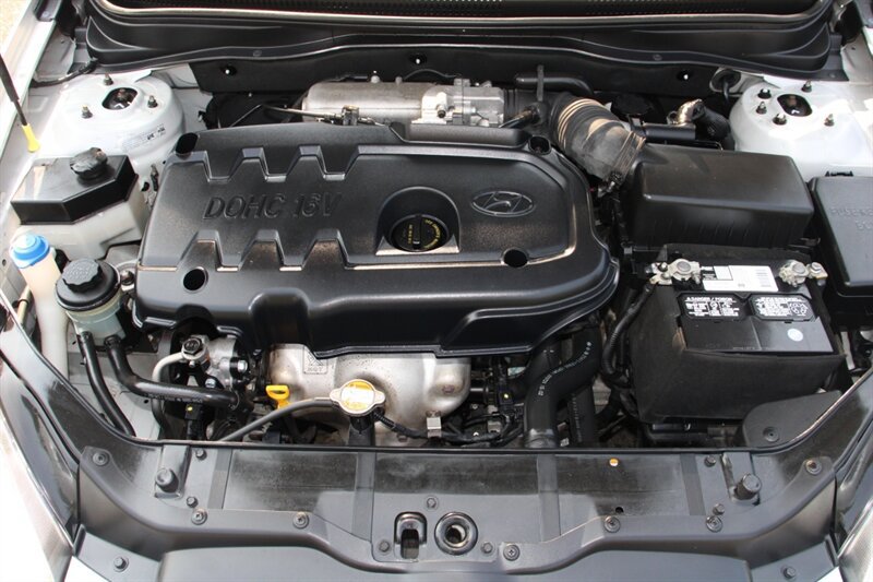 Used 2008 Hyundai Accent GS FWD image 17