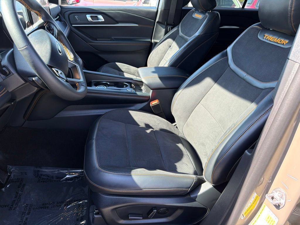 Used 2026 Ford Explorer Tremor AWD/4WD image 21