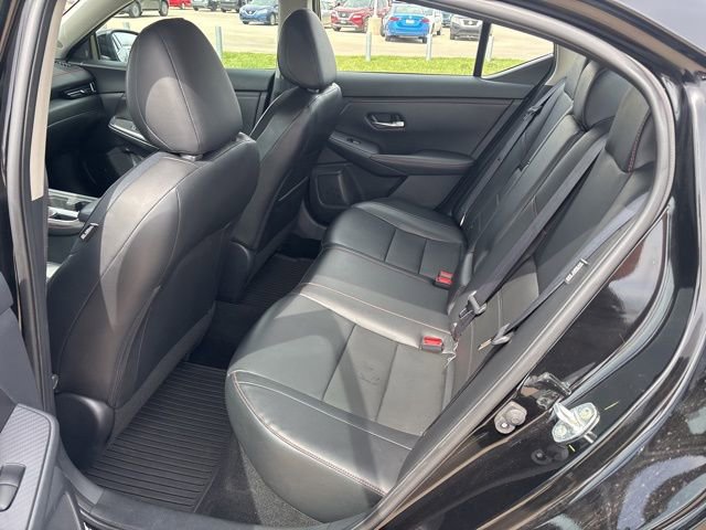 Used 2024 Nissan Sentra SR w/ SR Premium Package FWD image 9