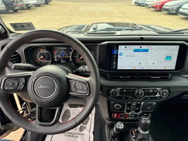 Used 2024 Jeep Wrangler Unlimited Rubicon image 24