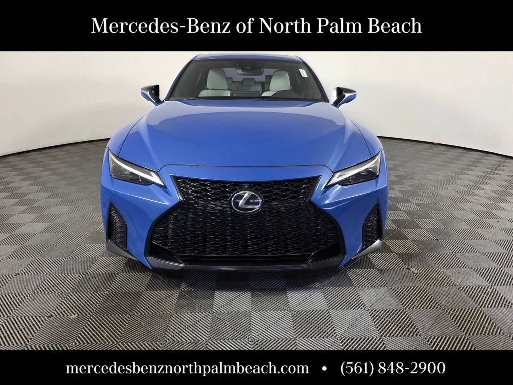 Used 2022 Lexus IS 350 F Sport RWD image 2