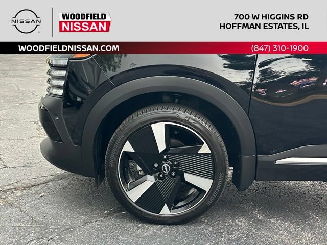 Certified 2025 Nissan Kicks SR w/ SR Premium Package AWD/4WD image 7