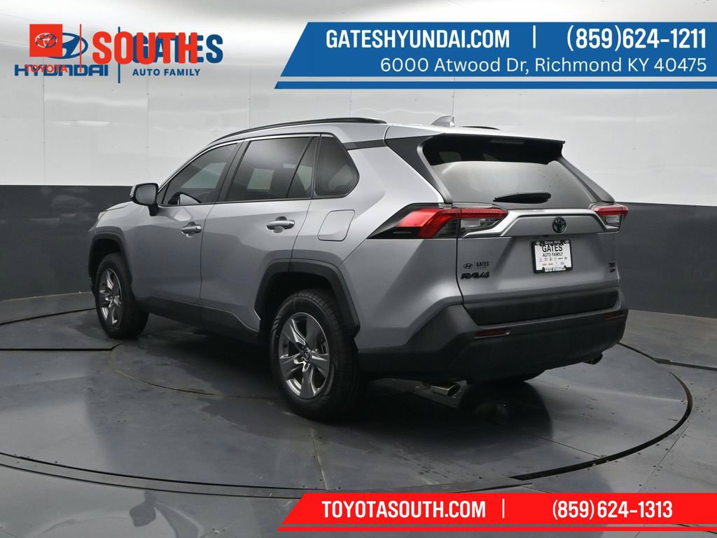 Used 2024 Toyota RAV4 XLE AWD/4WD image 8