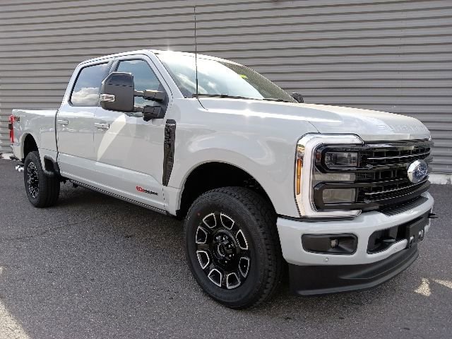 New 2026 Ford F250 Platinum AWD/4WD image 1