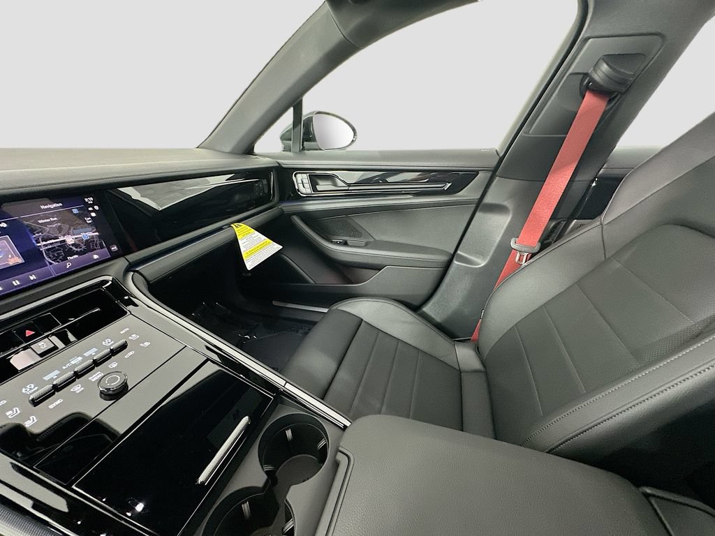 New 2026 Porsche Panamera RWD image 26
