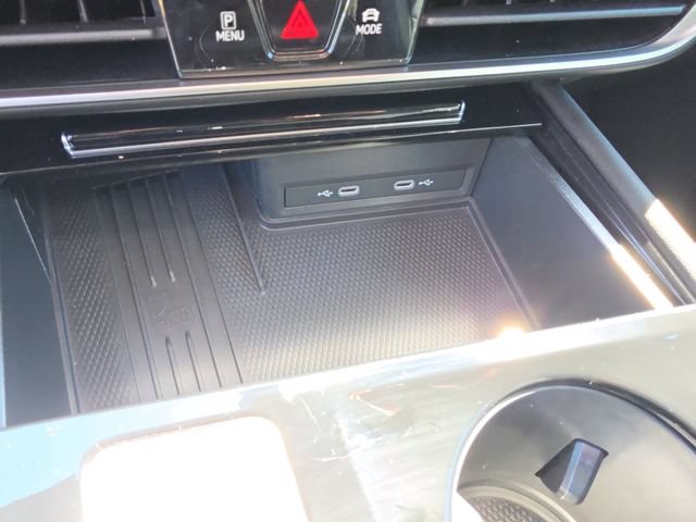 Used 2025 Volkswagen Atlas SE w/ Panoramic Sunroof Package FWD image 33