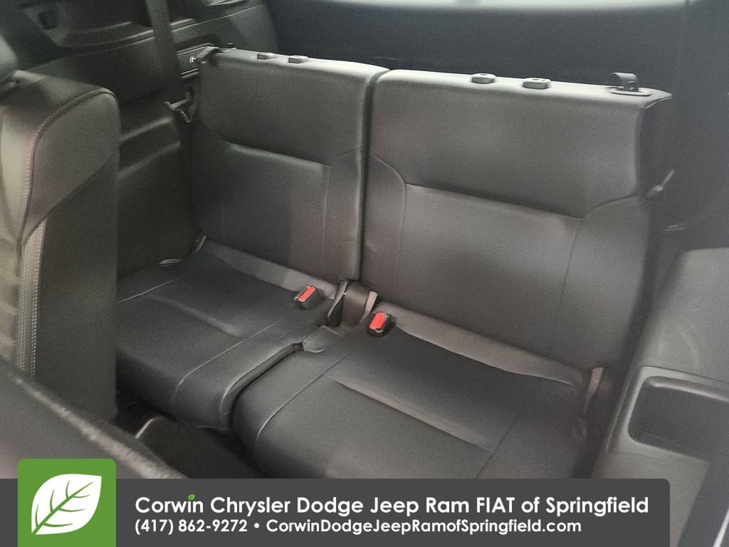 Used 2025 Mitsubishi Outlander SE image 30