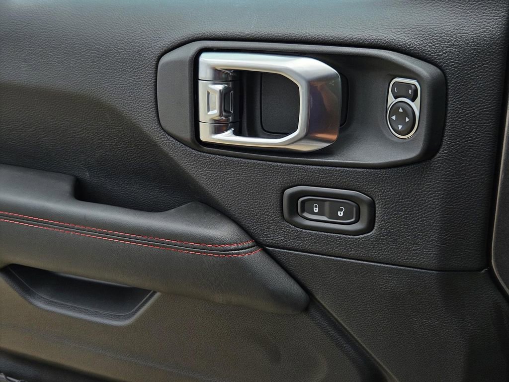 New 2025 Jeep Gladiator Rubicon image 18