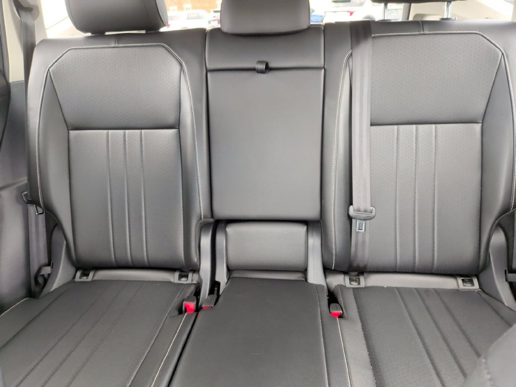 Used 2022 Volkswagen Tiguan SE AWD/4WD image 8
