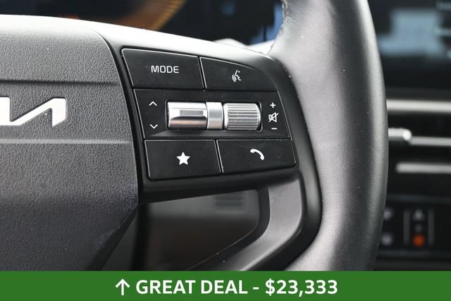 Used 2026 Kia Sportage LX FWD image 32
