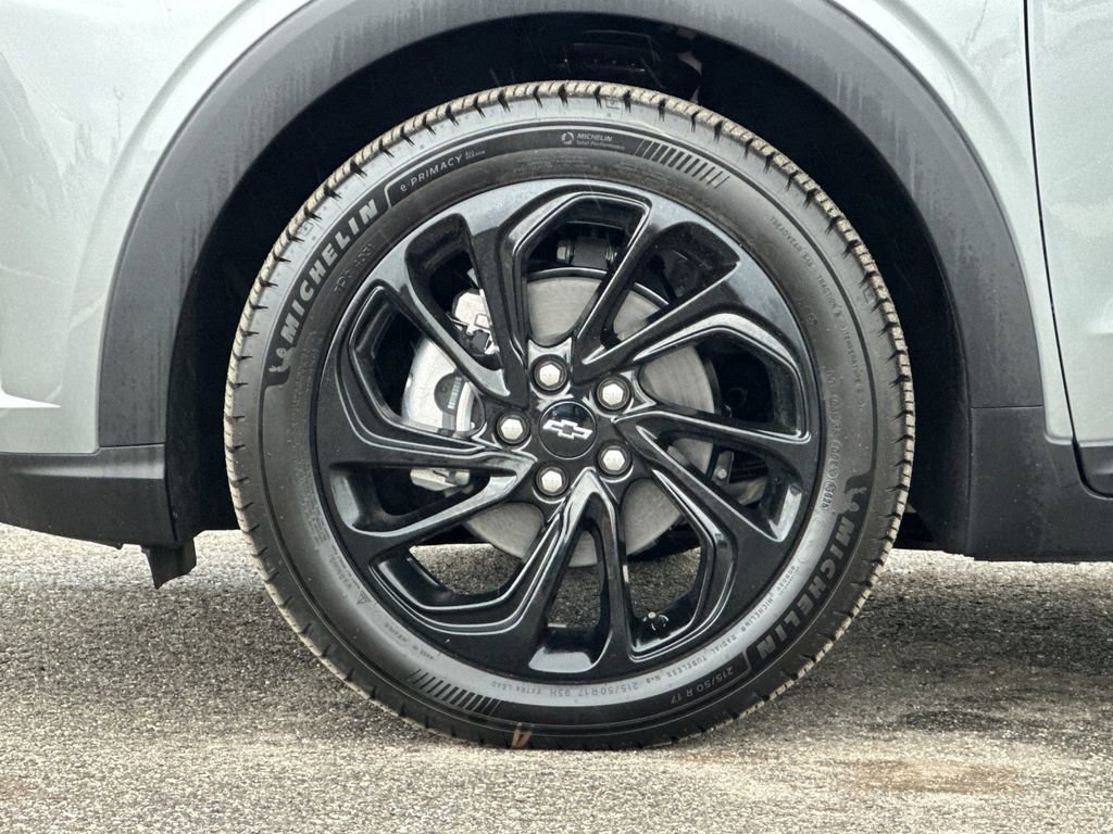 New 2027 Chevrolet Bolt RS w/ Technology Package image 24