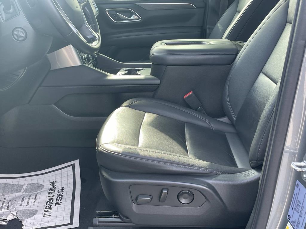 Used 2022 Chevrolet Tahoe LT w/ LT Signature Package image 20