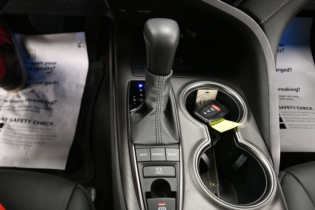 Used 2023 Toyota Camry XSE w/ Cold Weather Package image 17