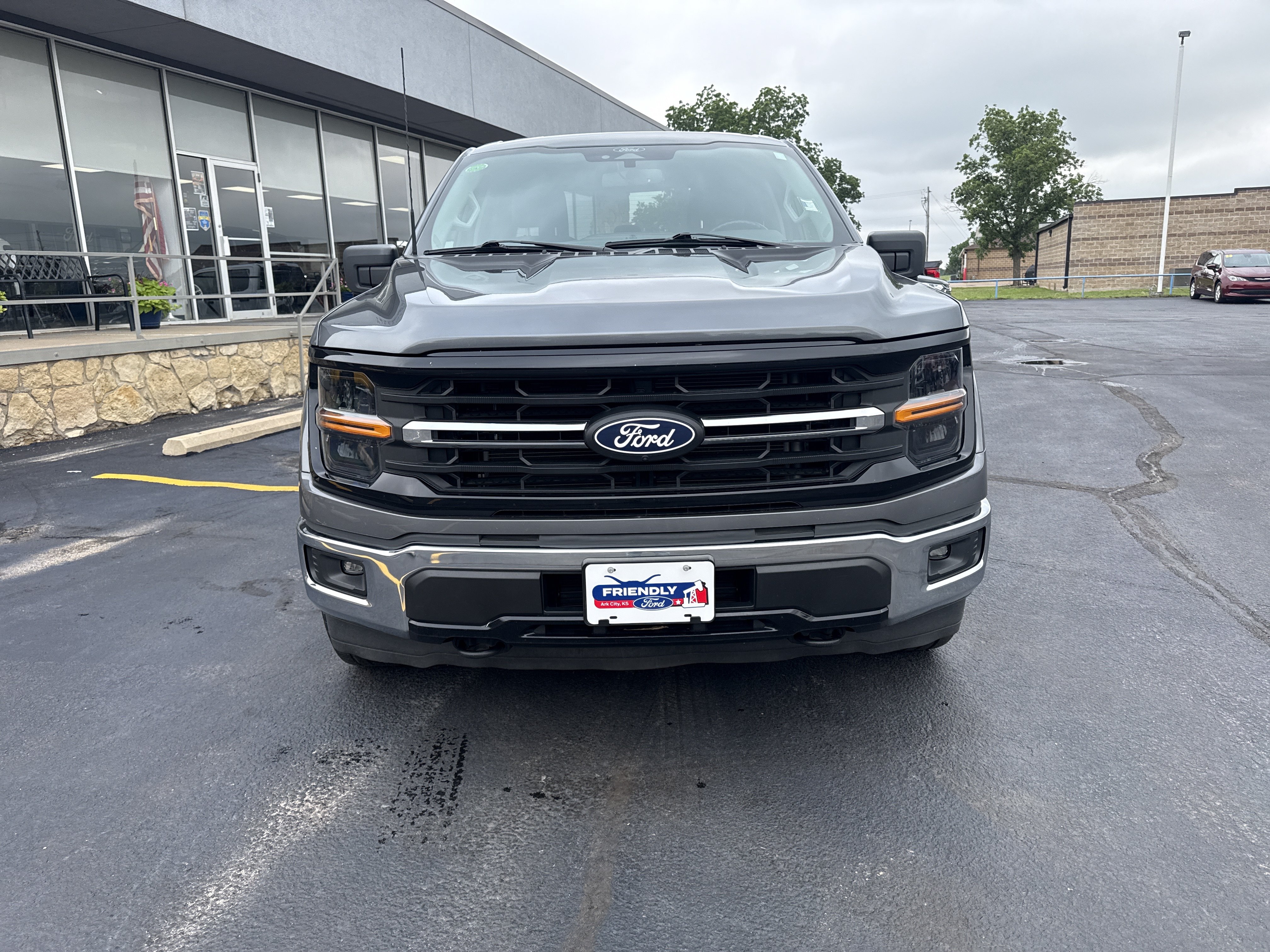 Used 2024 Ford F150 XLT w/ Mobile Office Package AWD/4WD image 5