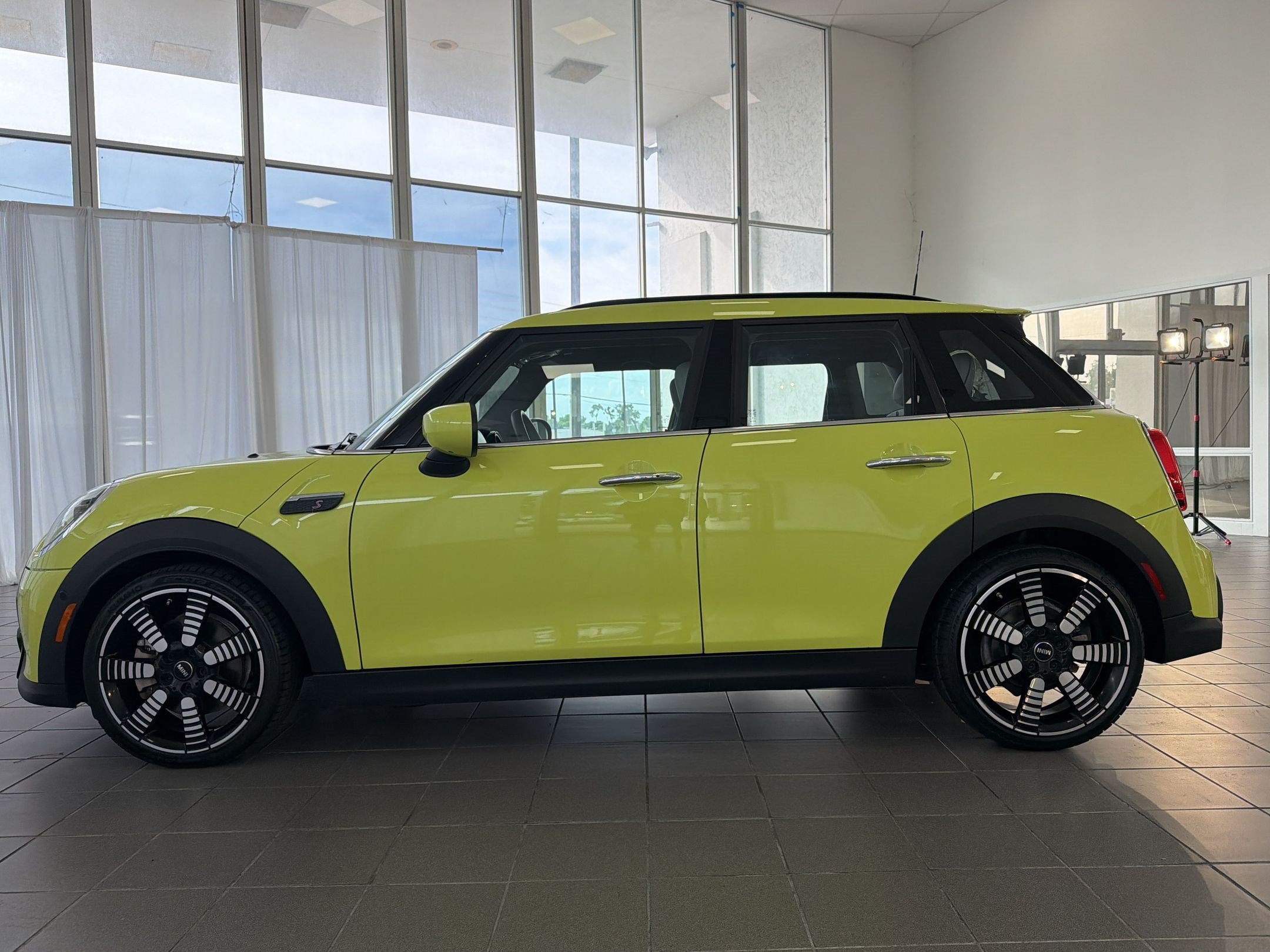 Certified 2024 MINI Cooper S FWD image 2