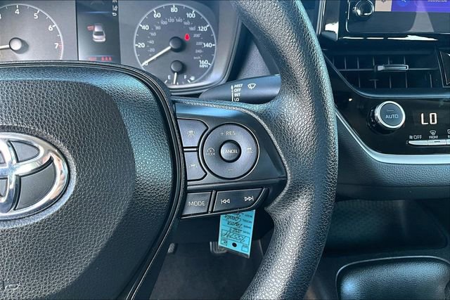 Used 2023 Toyota Corolla LE image 11