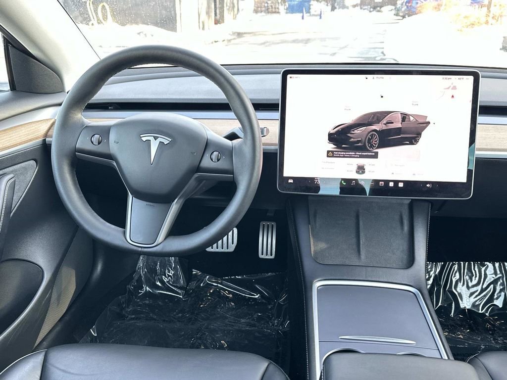 Used 2022 Tesla Model 3 Performance image 10