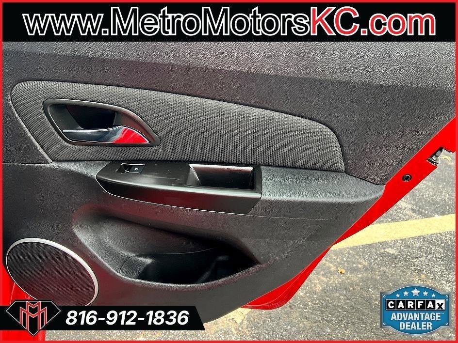 Used 2014 Chevrolet Cruze LTZ w/ Sun, Sound and Sport Package image 35