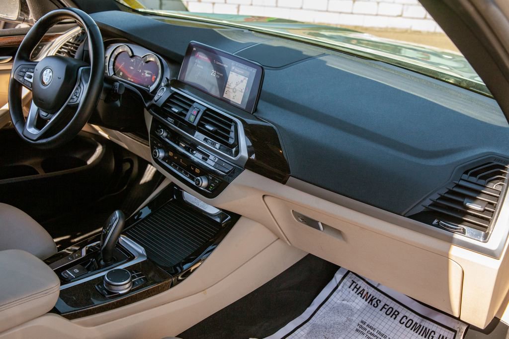 Used 2019 BMW X3 xDrive30i w/ Premium Package image 11