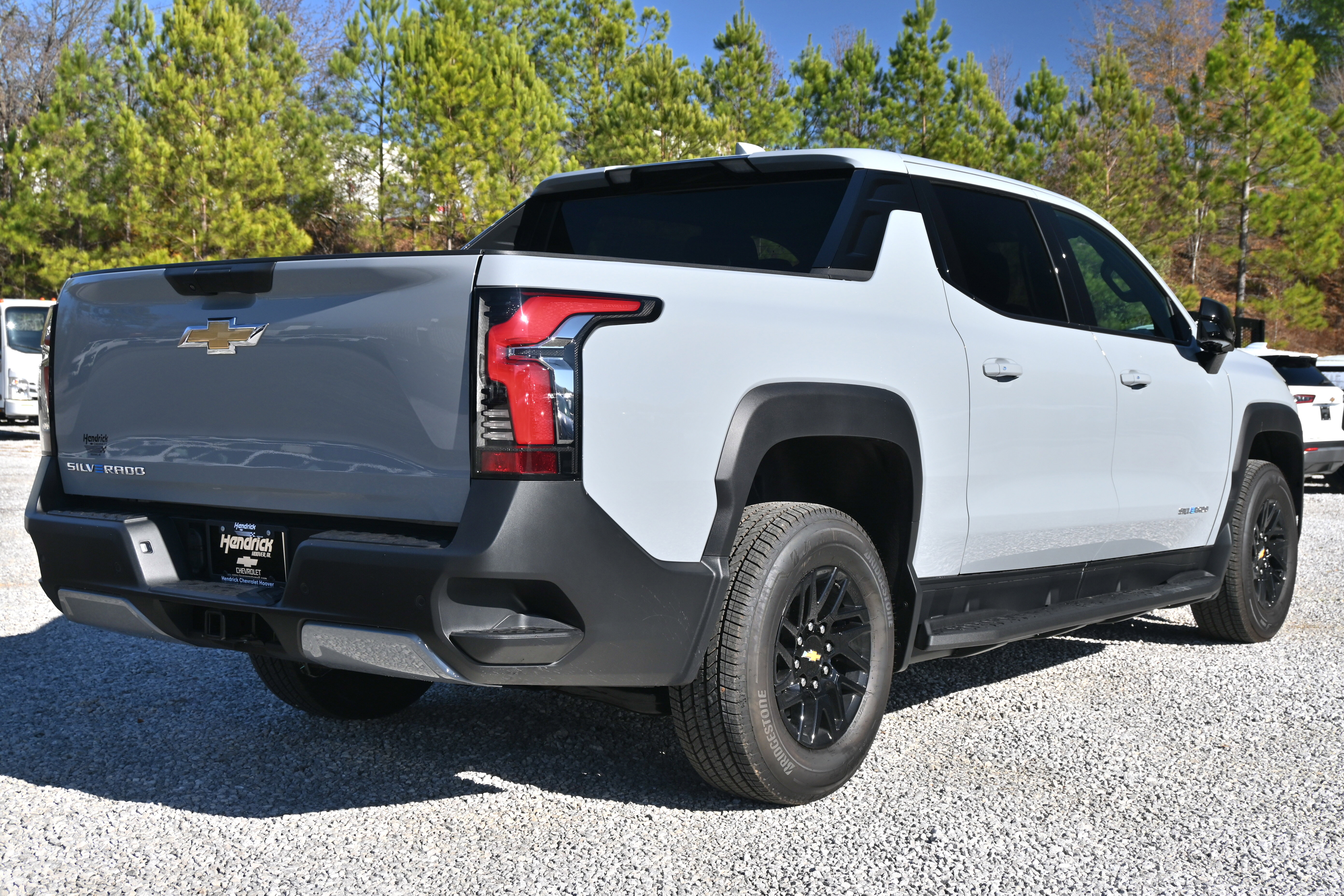 New 2026 Chevrolet Silverado EV LT image 10