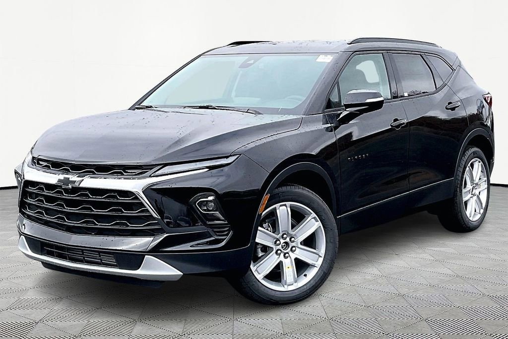 New 2026 Chevrolet Blazer LT w/ Sound & Technology Package FWD image 1