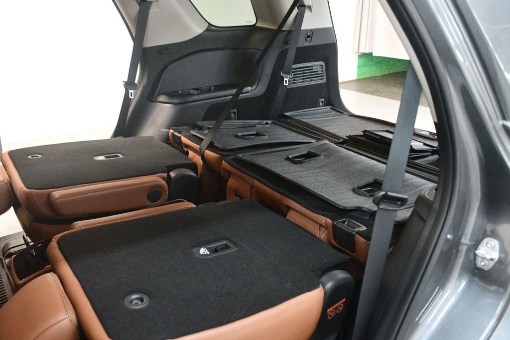 Used 2024 Nissan Pathfinder Platinum FWD image 78
