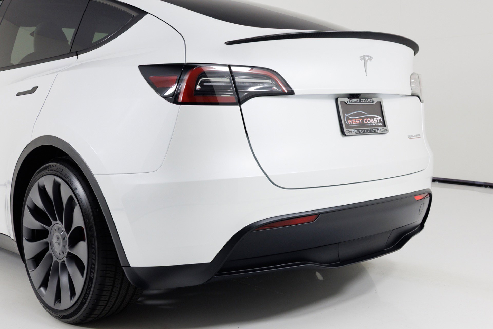 Used 2023 Tesla Model Y Performance AWD/4WD image 74