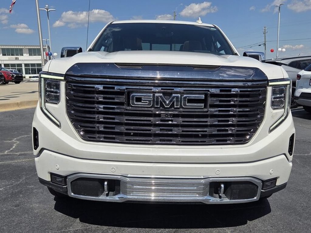 Used 2024 GMC Sierra 1500 Denali Ultimate AWD/4WD image 9