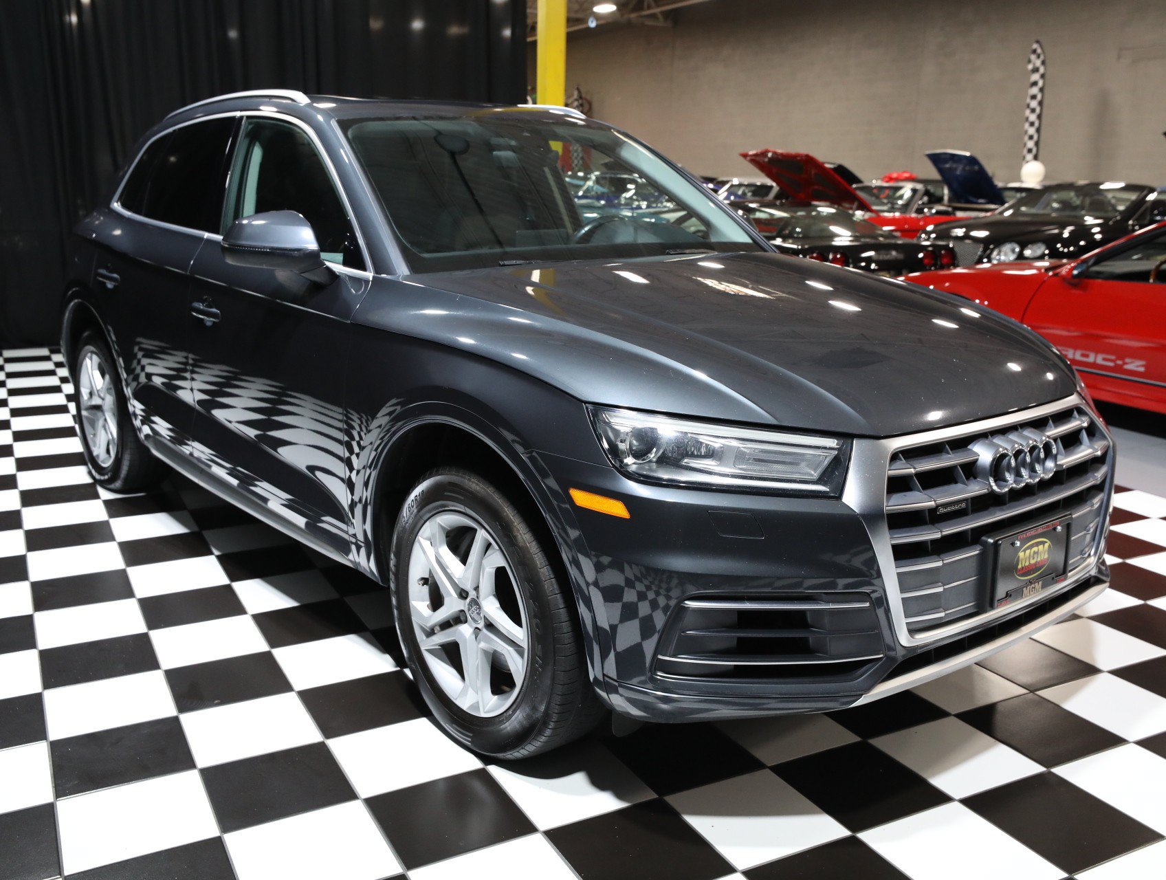 Used 2019 Audi Q5 2.0T Premium w/ Convenience Package AWD/4WD image 13