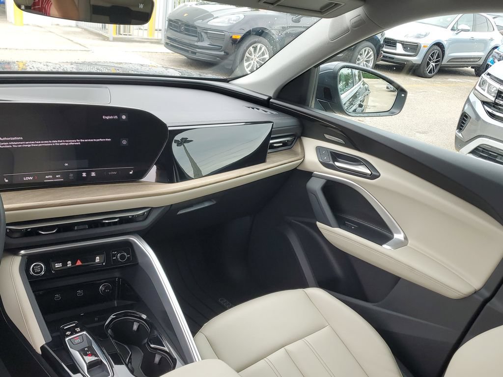 Certified 2025 Audi Q5 Premium w/ Premium Plus AWD/4WD image 22