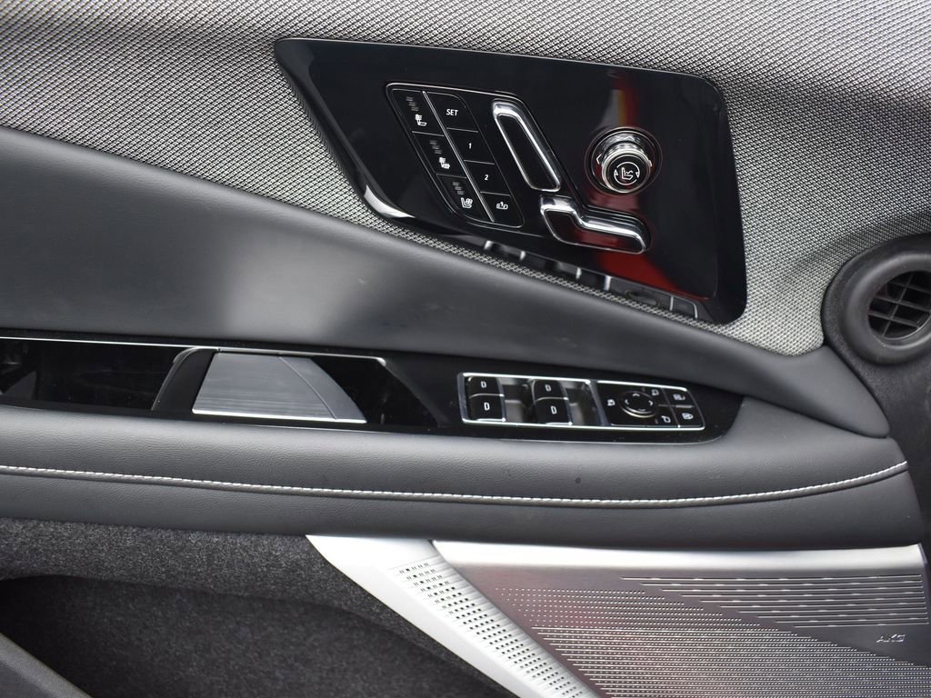 New 2026 Cadillac Optiq Sport 2 w/ LPO, Floor Liner Package image 10