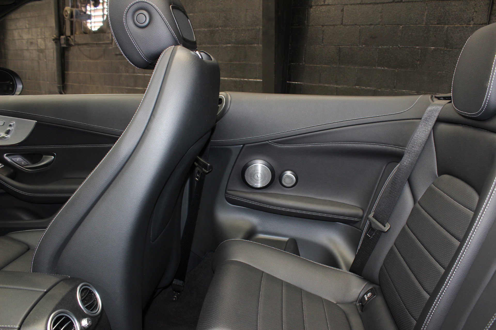 Used 2023 Mercedes-Benz C 300 Cabriolet w/ AMG Line image 36