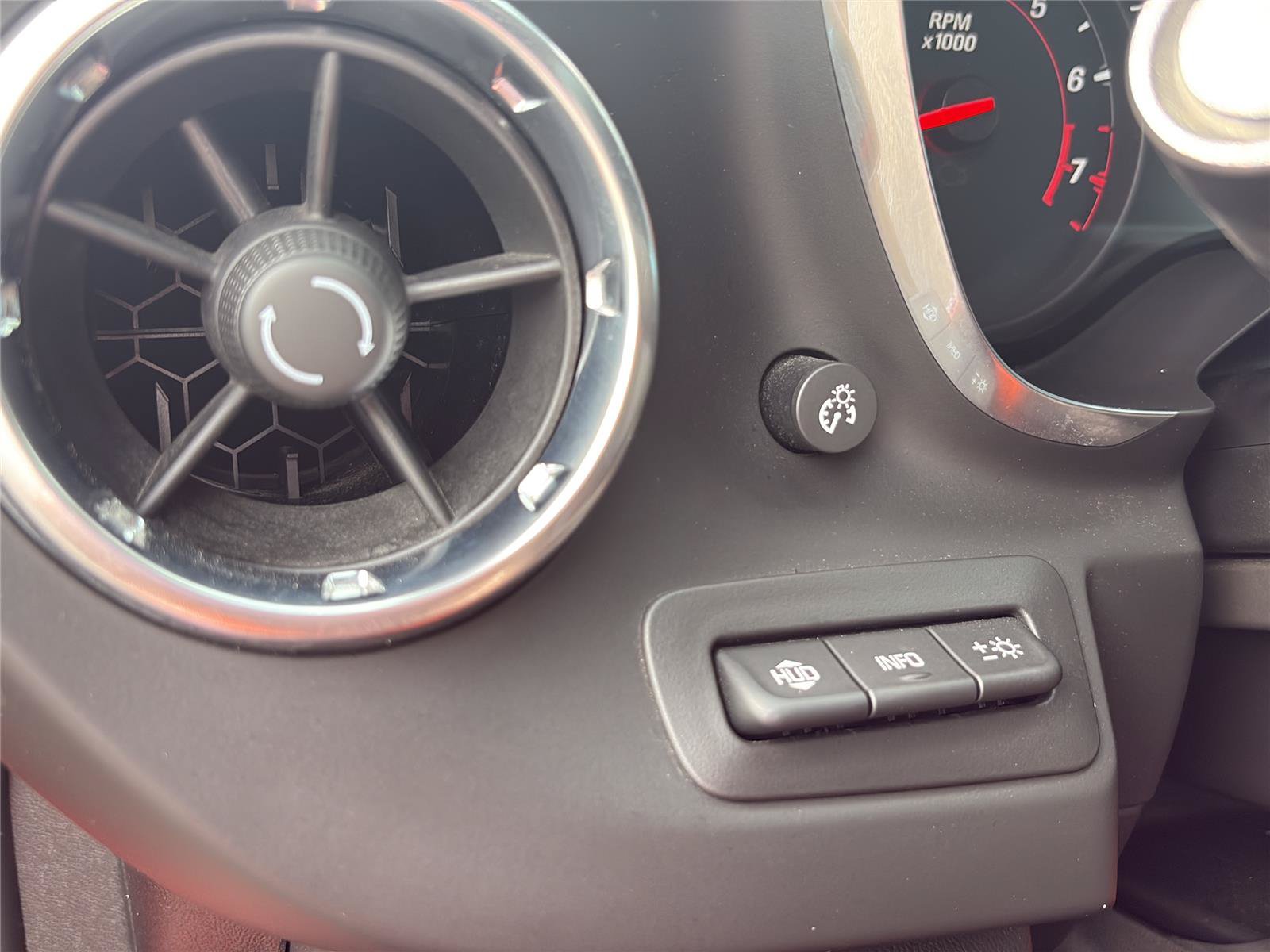 Used 2018 Chevrolet Camaro SS w/ Hot Wheels Edition RWD image 26