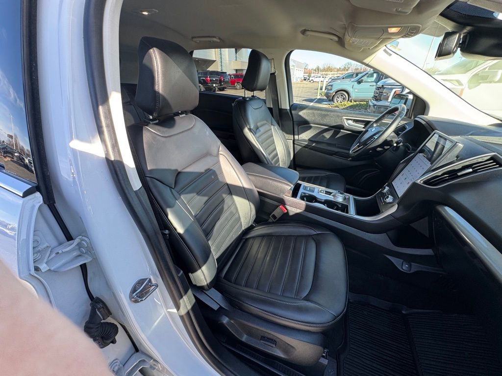 Used 2024 Ford Edge SEL w/ Convenience Package image 20