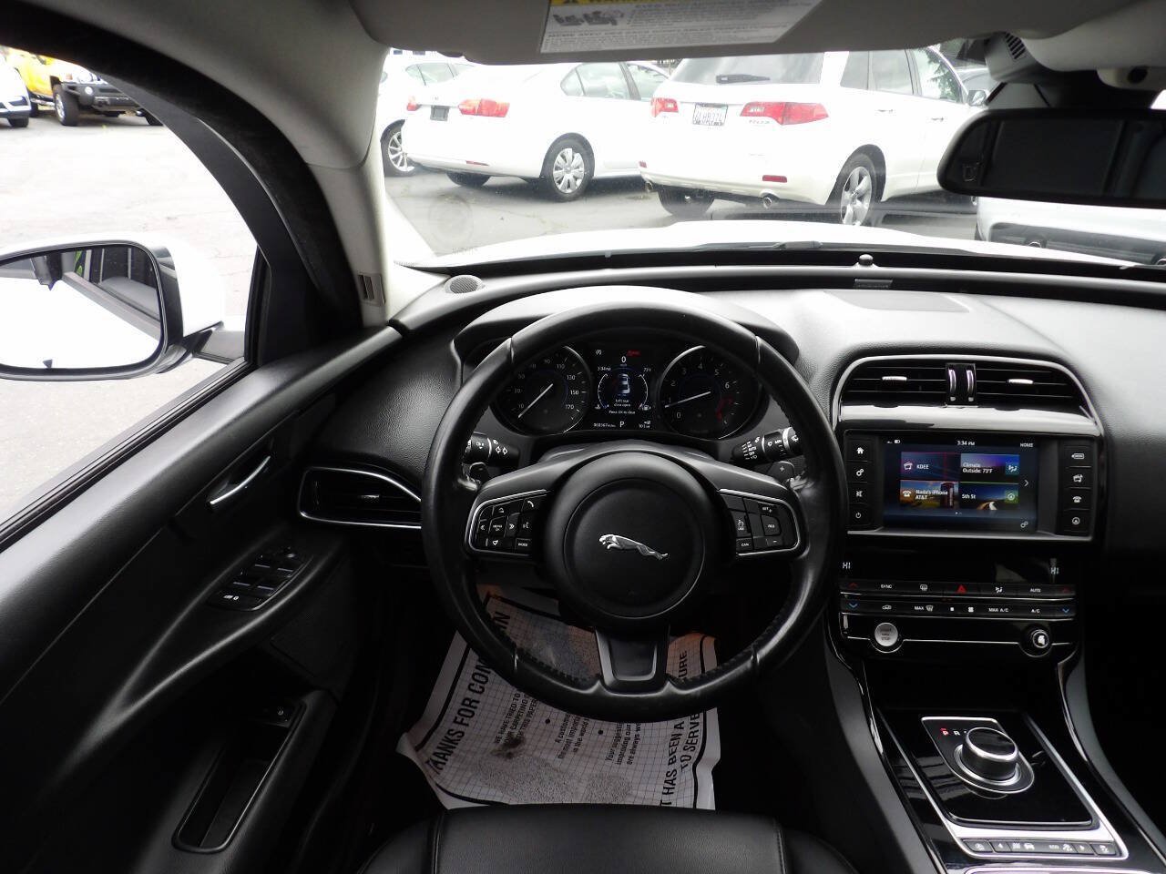 Used 2018 Jaguar XE RWD image 5
