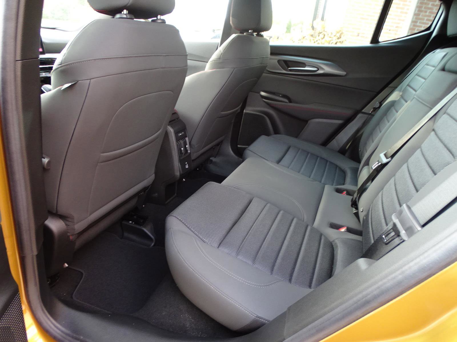 New 2024 Dodge Hornet R/T w/ R/T Blacktop Package image 7