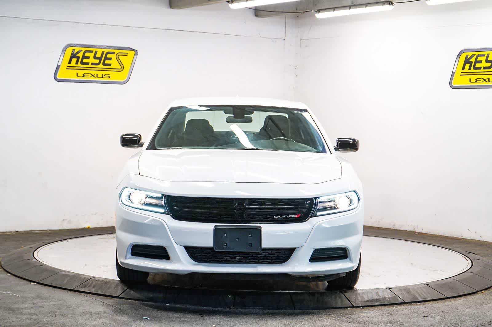 Used 2023 Dodge Charger SXT RWD image 6