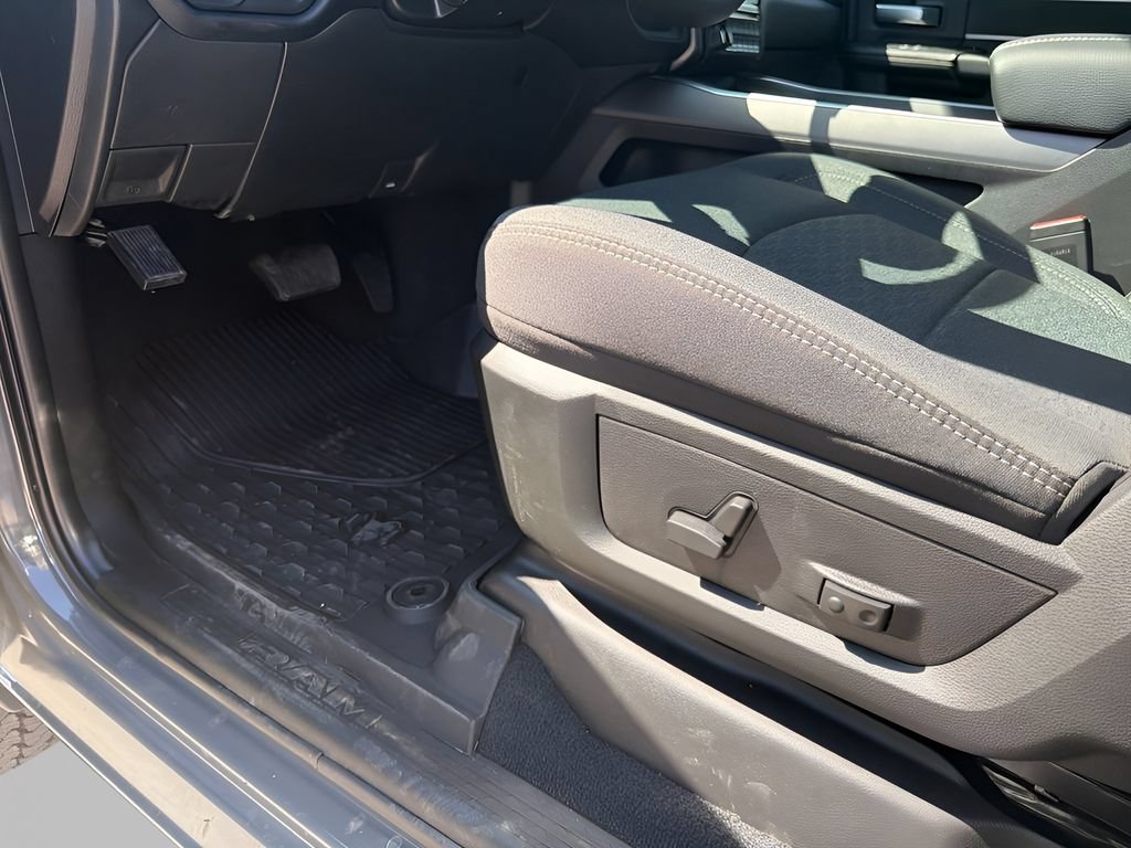 New 2026 RAM 2500 Lone Star AWD/4WD image 21