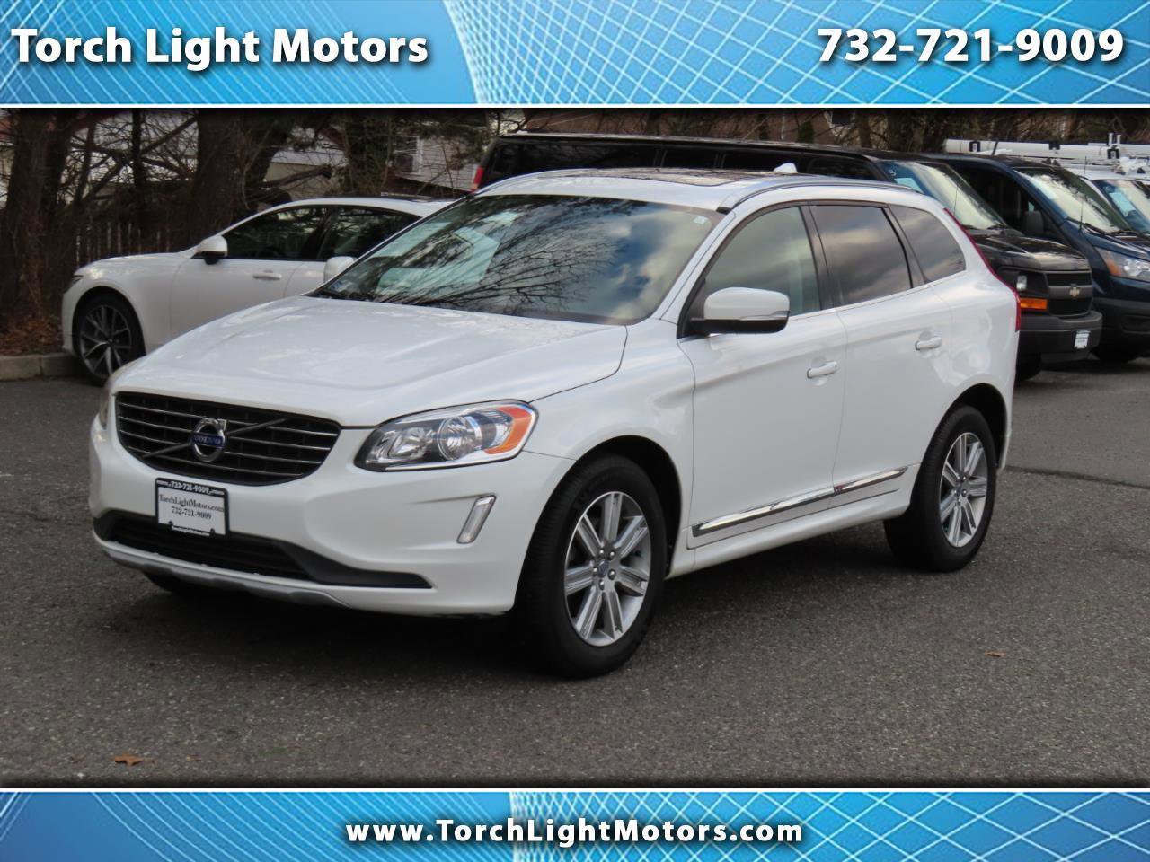 Used 2017 Volvo XC60 T5 Inscription w/ Protection Package image 1
