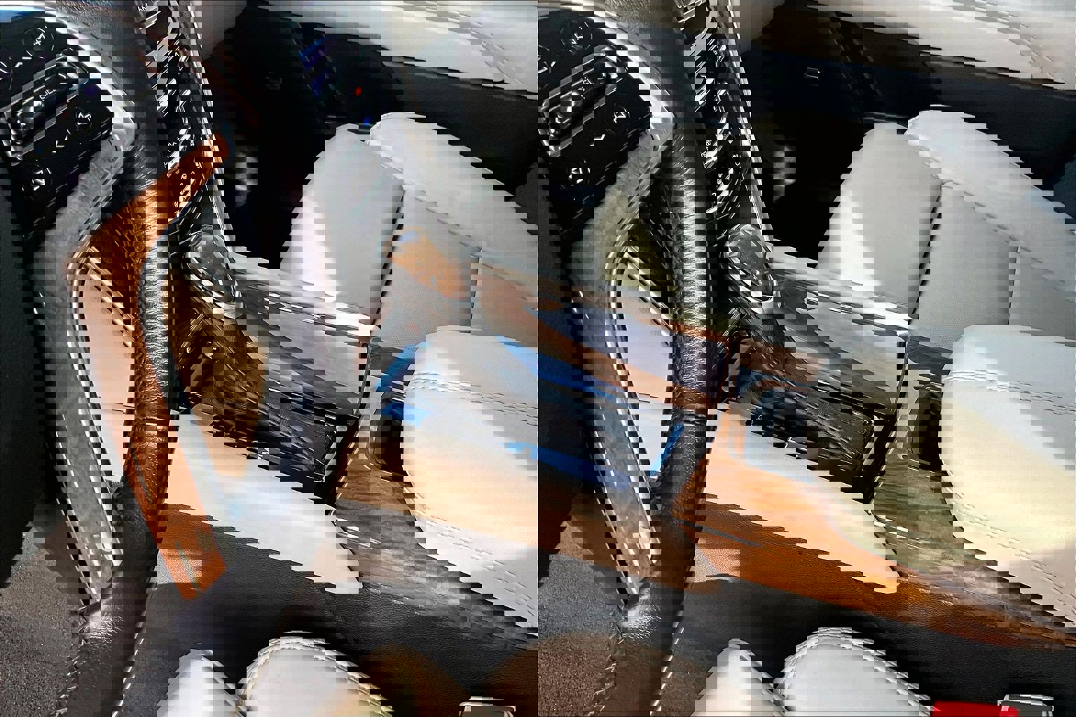 Used 2019 Cadillac XTS Premium Luxury image 13