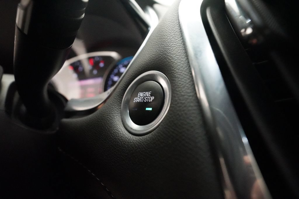 Used 2023 Chevrolet Traverse LT AWD/4WD image 31