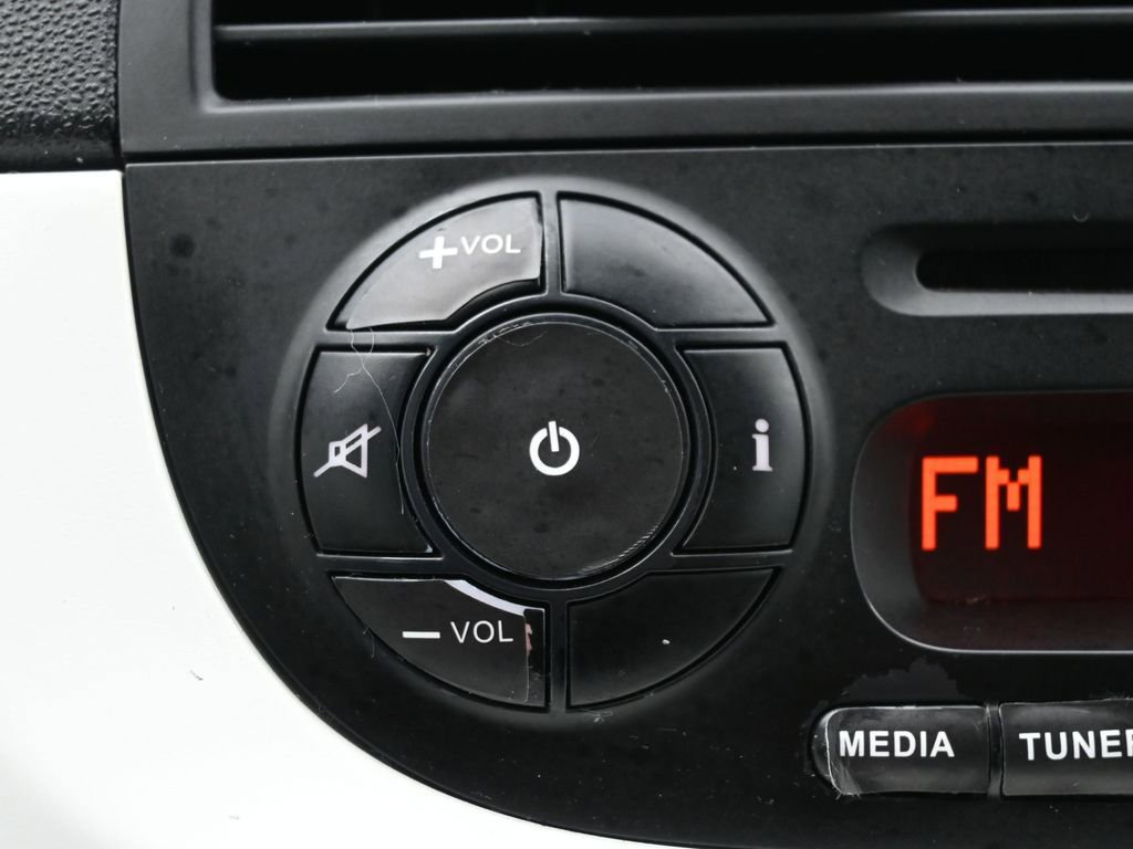 Used 2013 FIAT 500 Gucci image 18