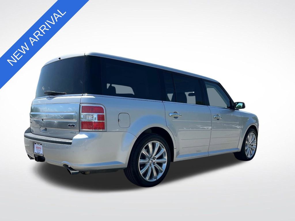Used 2018 Ford Flex Limited w/ Equipment Group 303A AWD/4WD image 3