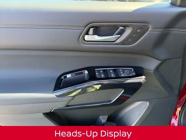 New 2026 Nissan Pathfinder Platinum image 16