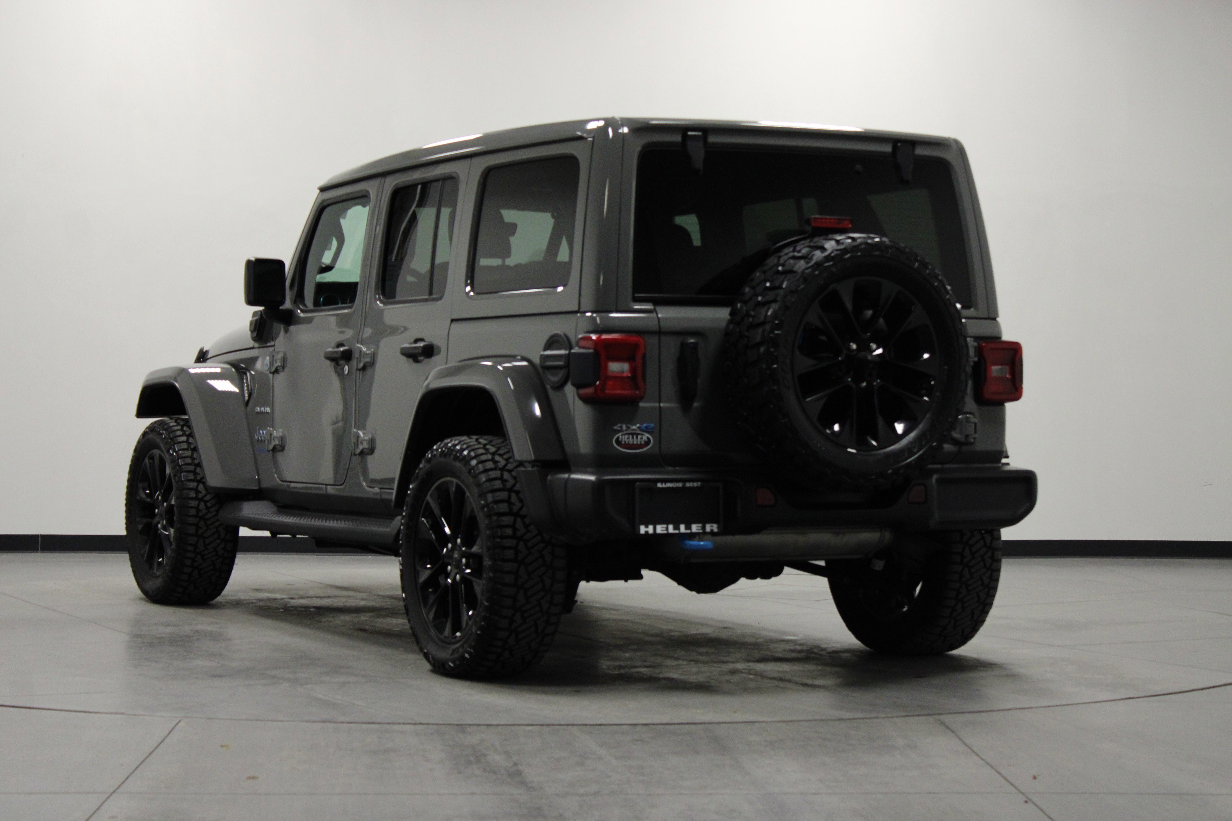 Used 2022 Jeep Wrangler Unlimited Sahara image 6
