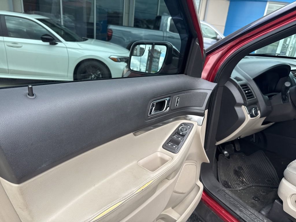 Used 2013 Ford Explorer 4WD image 15