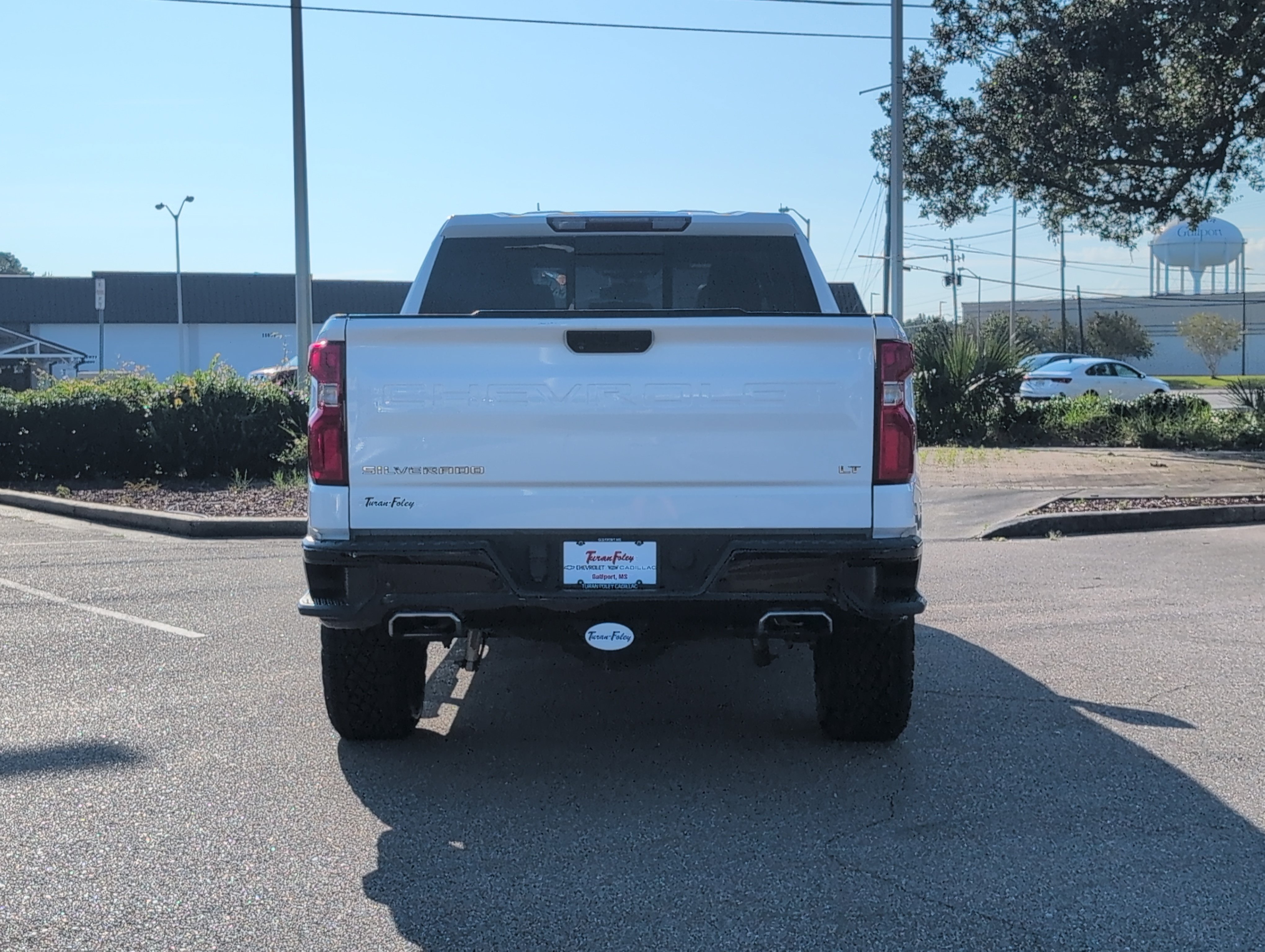 Used 2023 Chevrolet Silverado 1500 LT Trail Boss w/ LT Trail Boss Premium Package AWD/4WD image 4