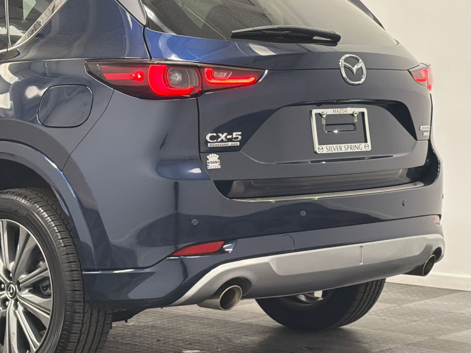 Used 2025 MAZDA CX-5 Signature image 7
