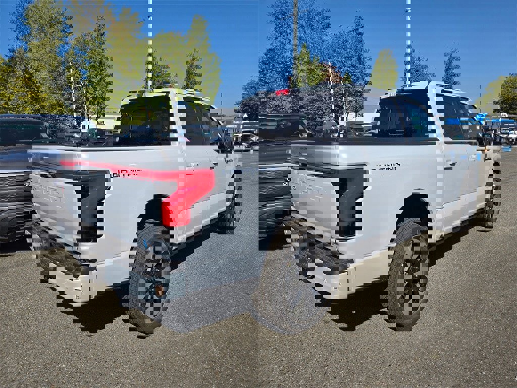 New 2025 Ford F150 Lightning Platinum image 5