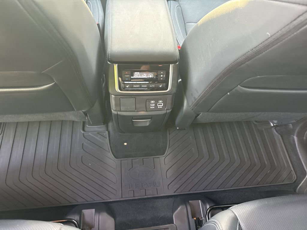 Used 2023 Subaru Ascent Limited w/ Technology Package image 15